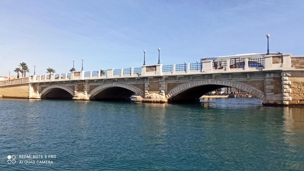 מלון טאראנטו Al Molo Sant'Eligio מראה חיצוני תמונה